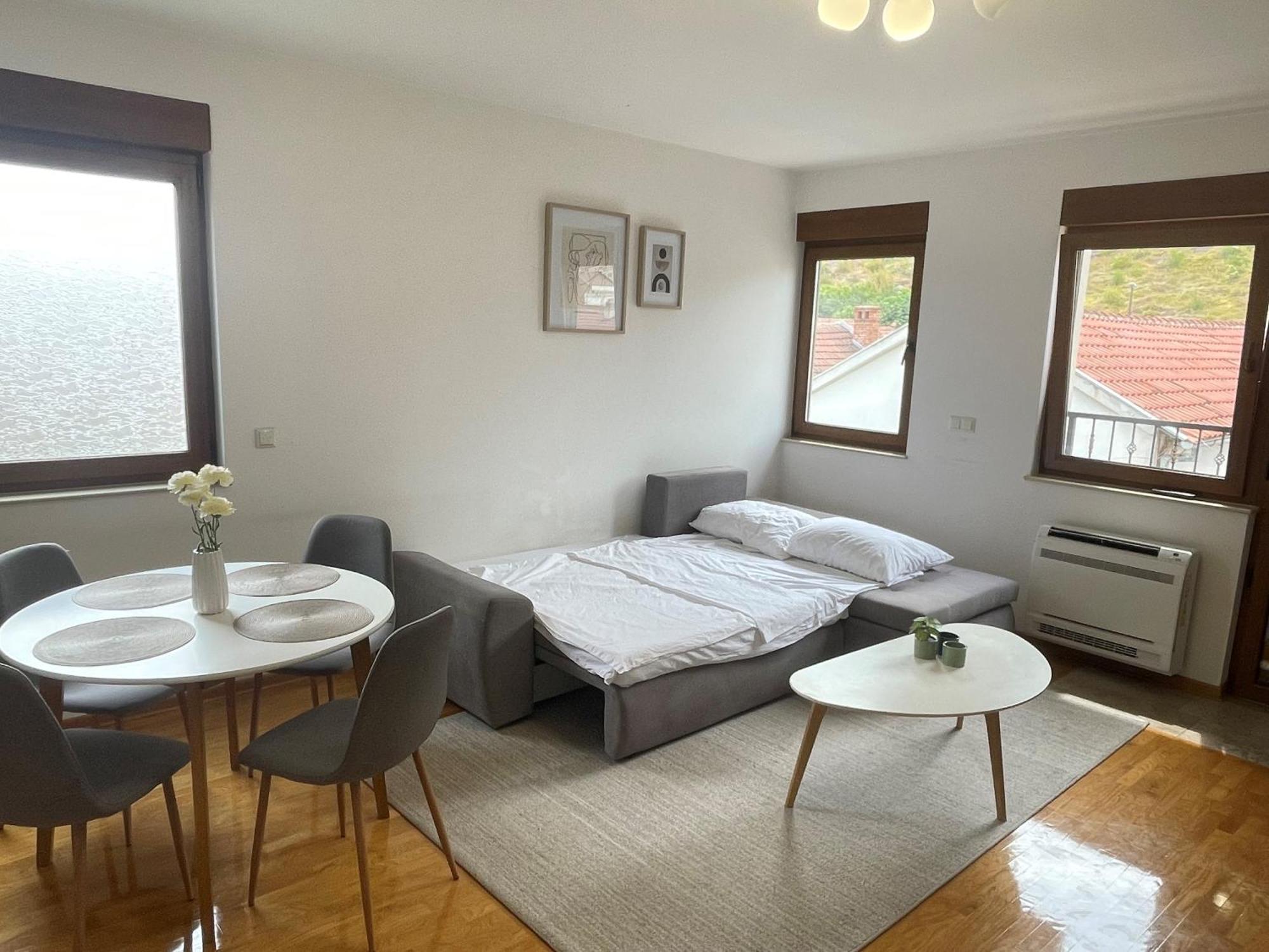 Captain'S Luxury Apartments Μόσταρ Εξωτερικό φωτογραφία