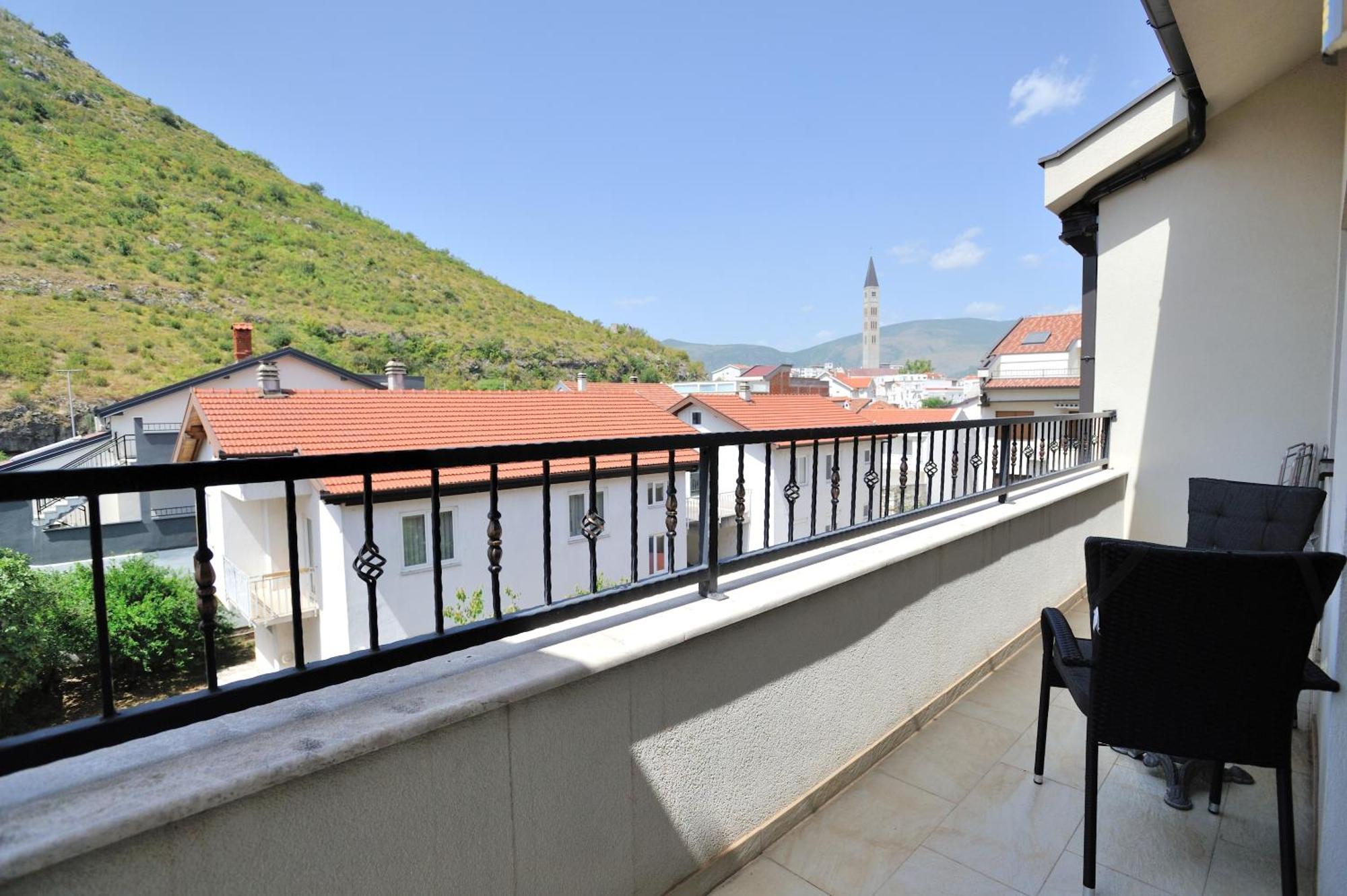 Captain'S Luxury Apartments Μόσταρ Εξωτερικό φωτογραφία