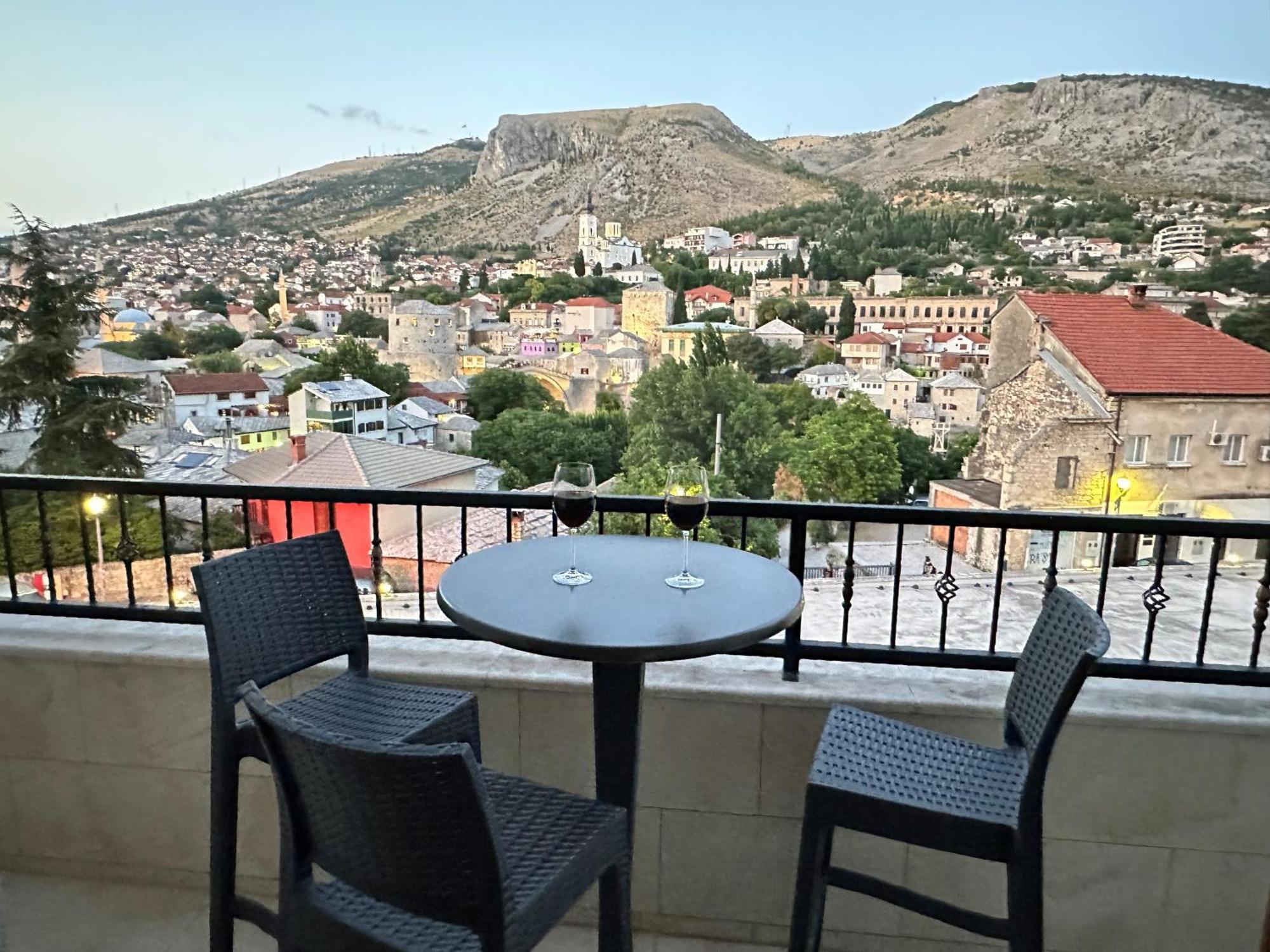 Captain'S Luxury Apartments Μόσταρ Εξωτερικό φωτογραφία